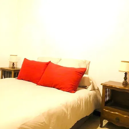 Apartment D'une Avec Jardin Et Wifi A *